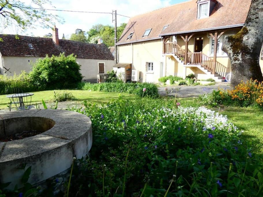 Maison De Charme Pres De Beauval Saint-Cyran-du-Jambot エクステリア 写真